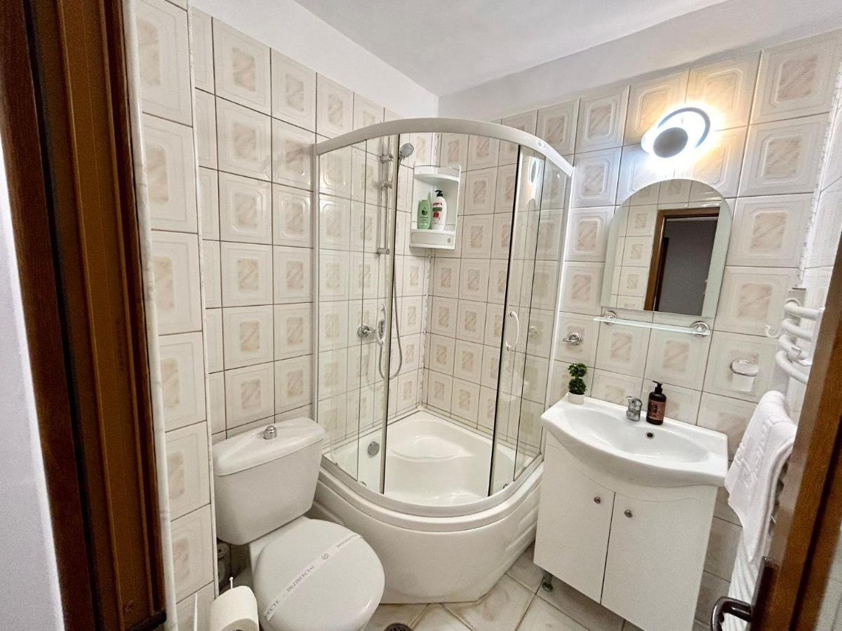 Jad - Familiy 4 Rooms Apartment - Near Forest And Historic Center - Racadau Brașov Exterior foto